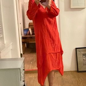 FABULOUS lightweight long sleeve red dress❤️❤️